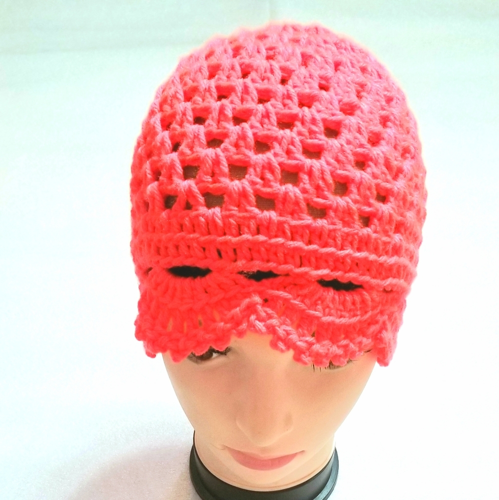 Beautiful 1920s Flapper's Vintage Juliet Hat